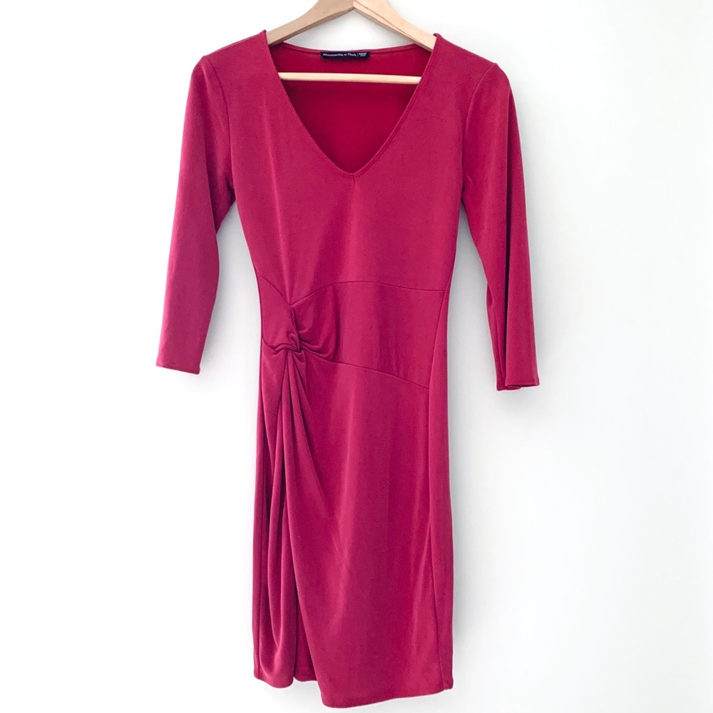 Abercrombie & Fitch 3/4 Sleeve Knot Front Dress